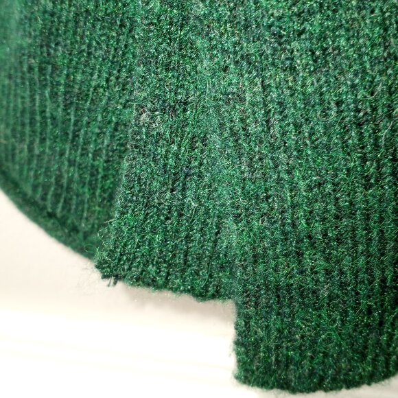 'Lucky' Vee neck L/S Sweater Size M Solid Green EUC - Picture 7 of 13